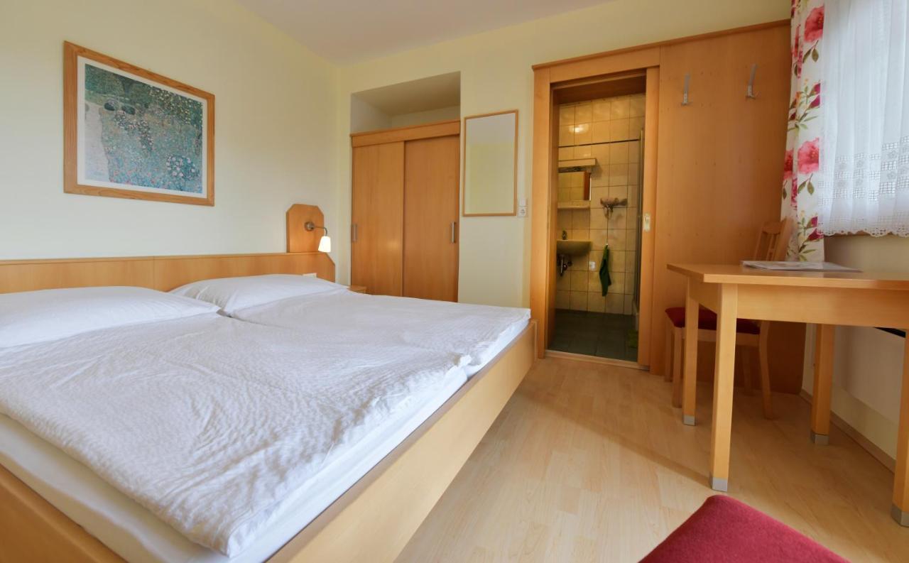 Blumenhof Wegleitner Hotell Illmitz Exteriör bild